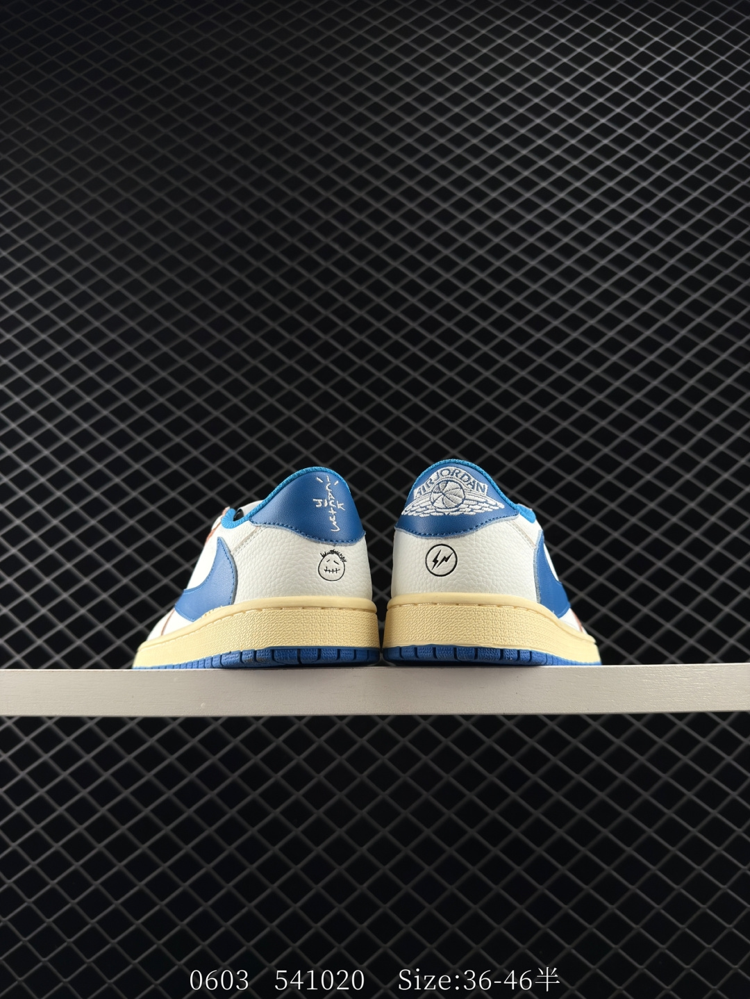 Travis Scott x Fragment Design x Air Jordan 1 Low